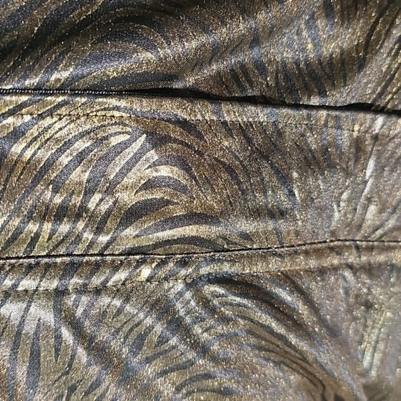 Metallic Black and Gold Reversable‎ Bolmer Jacket. One Size. - Picture 2 of 10